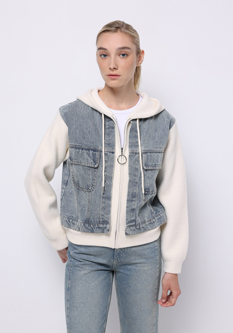 Regular Fit     Kadın Beyaz Hırka