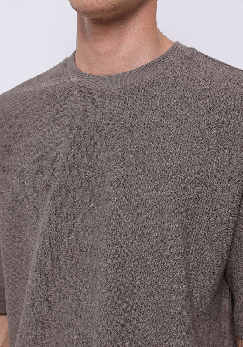 Oversize Fit Yuvarlak Yaka Düz Erkek Gri Kısa Kol Tişört