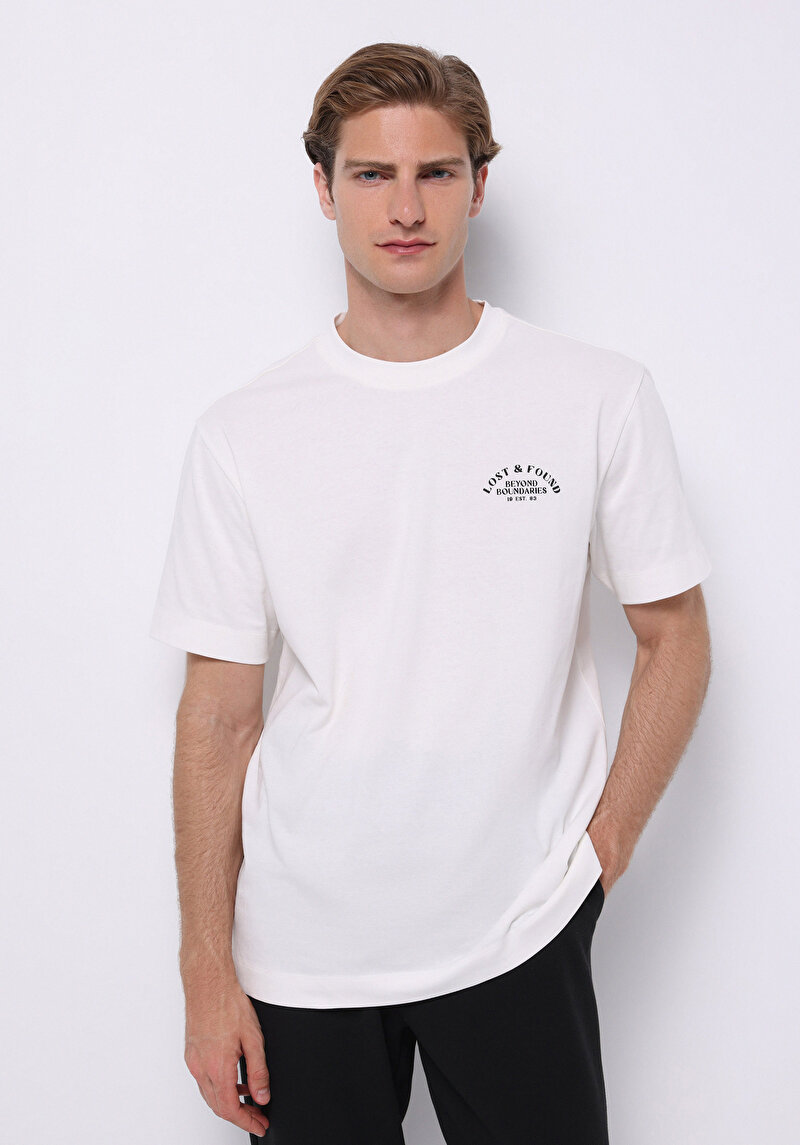 Comfort Fit Yuvarlak Yaka Düz Erkek Beyaz Kısa Kol Tişört