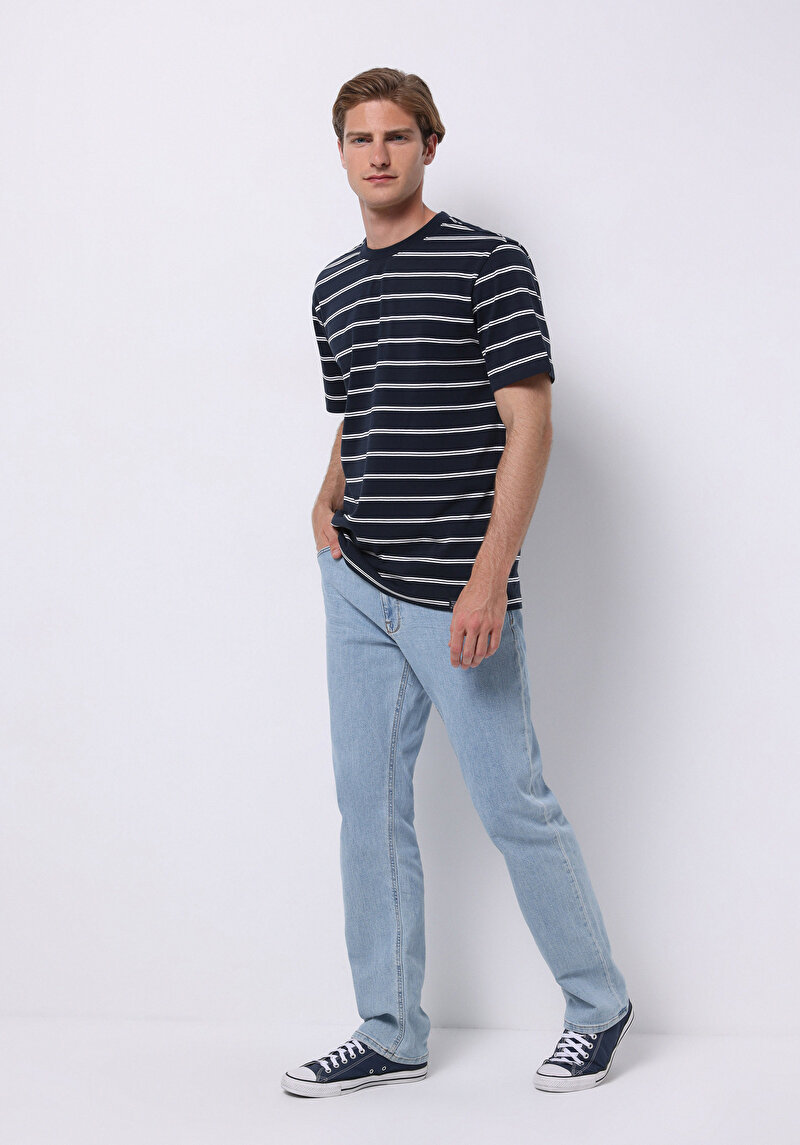Comfort Fit Yuvarlak Yaka Çizgili Erkek Lacivert Kısa Kol Tişört