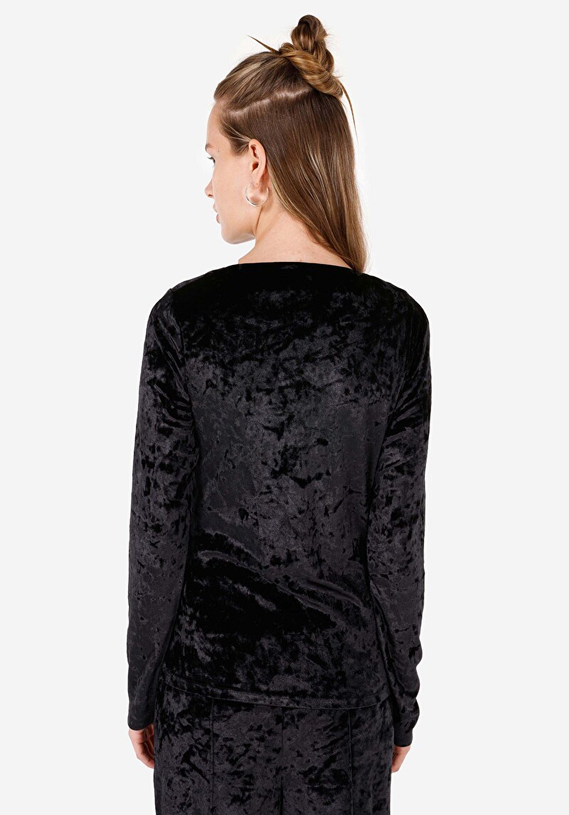 Slim Fit Kayık Yaka Kadın Siyah Uzun Kol Tişört