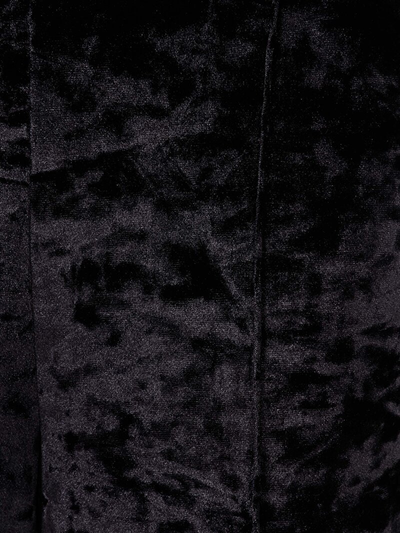 Slim Fit Kayık Yaka  Kadın Siyah Uzun Kol Tişört