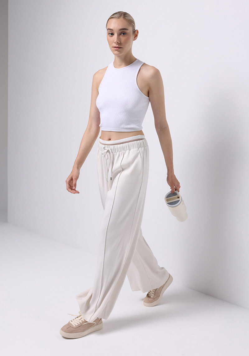 Regular Fit Yüksel Bel Geniş Paça Bel Bağcık Detaylı Kadın Ekru Pantolon