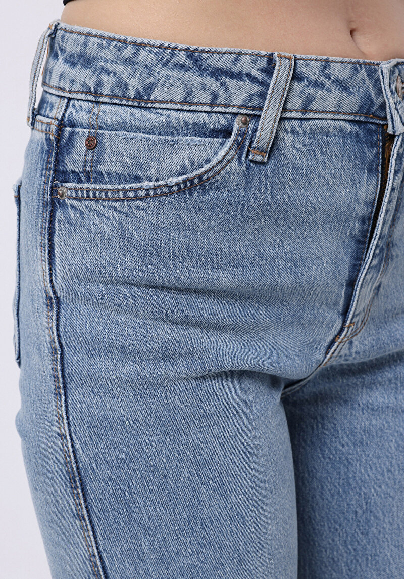 Regular Fit Yüksel Bel Geniş Paça Kadın Koyu İndigo Jean Pantolon
