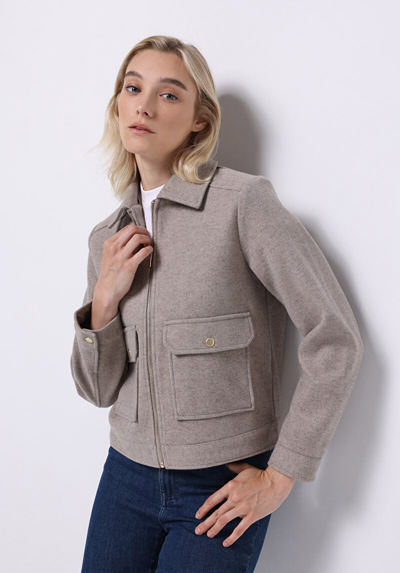Regular Fit Shirt Neck Fermuarlı Astarsız  Kadın Bej Ceket