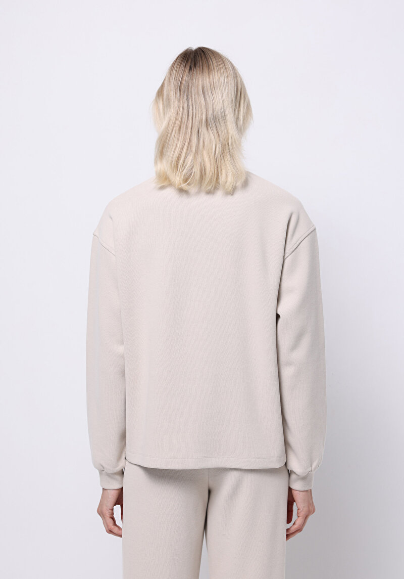 Regular Fit Yuvarlak Yaka Düz Kadın Bej Sweatshirt