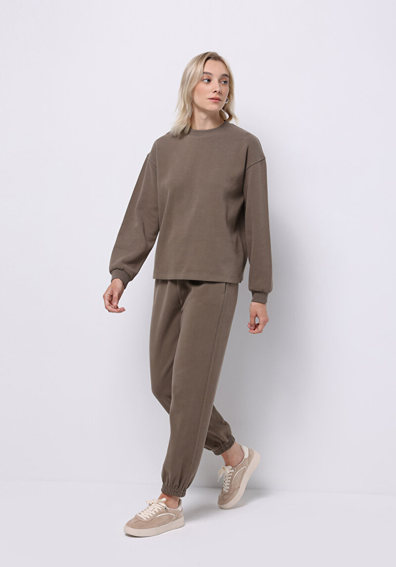 Regular Fit Yuvarlak Yaka Düz Kadın Bej Sweatshirt