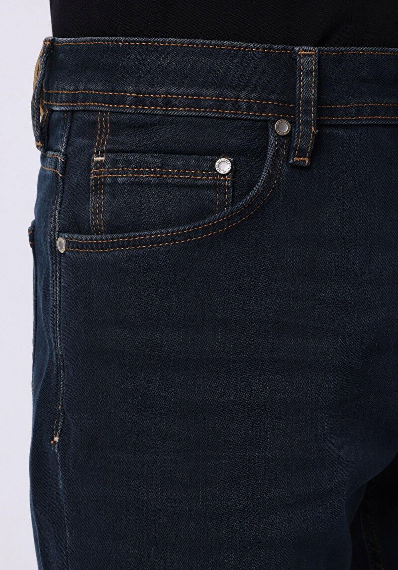 Regular Fit Orta Bel Düz Paça Erkek Koyu İndigo Jean Pantolon