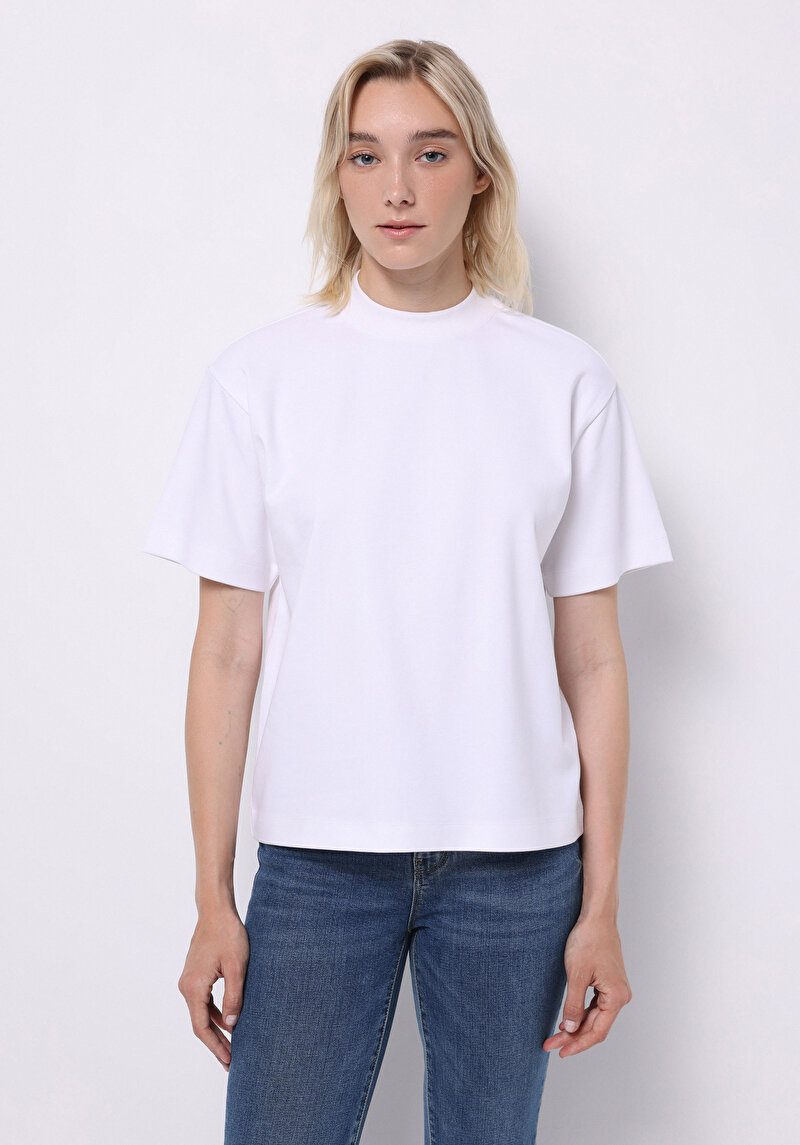 Regular Fit Yuvarlak Yaka Düz Kadın Beyaz Kısa Kol Tişört