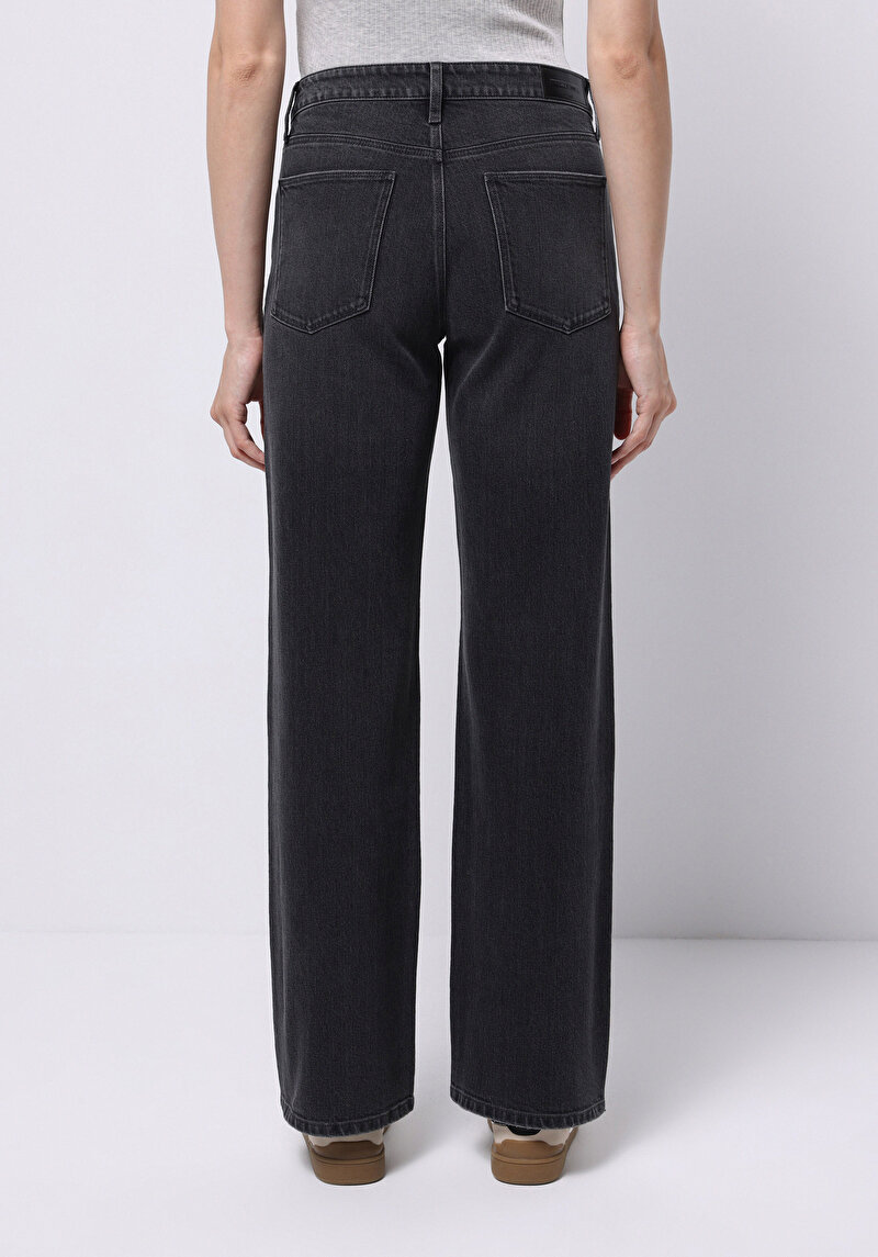 Straight Fit Orta Bel Tam Boy Paça Kadın Siyah Jean Pantolon