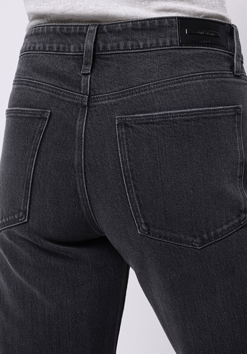 Straight Fit Orta Bel Tam Boy Paça Kadın Siyah Jean Pantolon