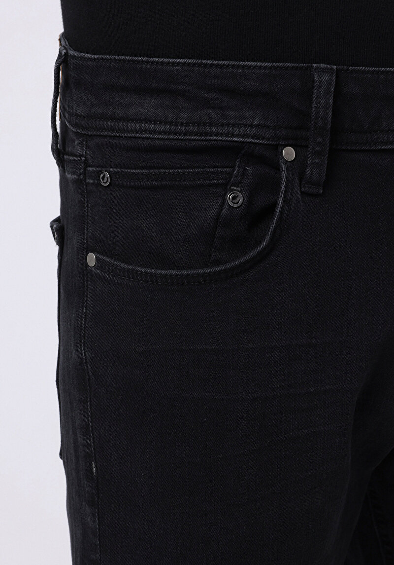 Regular Fit   Erkek Siyah Jean Pantolon