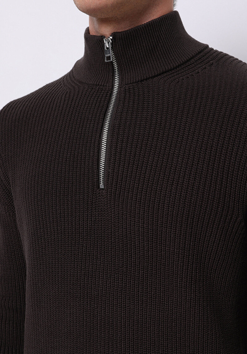 Regular Fit High Neck Jakarlı Erkek Kahverengi Kazak