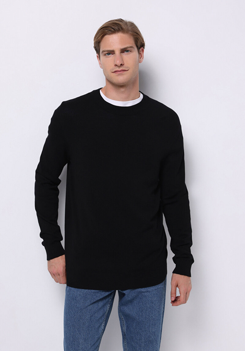 Regular Fit Yuvarlak Yaka Jakarlı Erkek Siyah Kazak