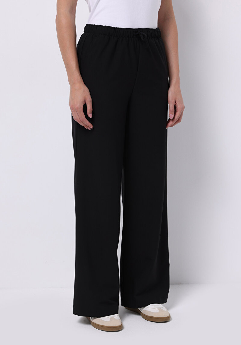 Regular Fit Yüksel Bel Geniş Paça Kadın Siyah Pantolon