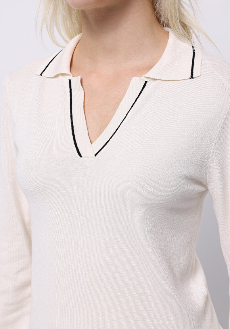 Slim Fit Polo Yaka Düz Kadın Beyaz Kazak