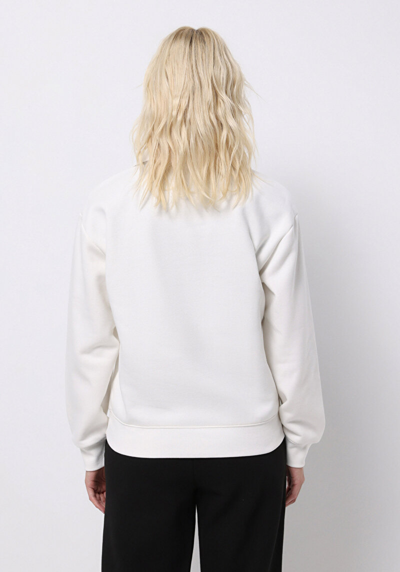 Regular Fit Fermuarlı Nakışlı Kadın Beyaz Sweatshirt