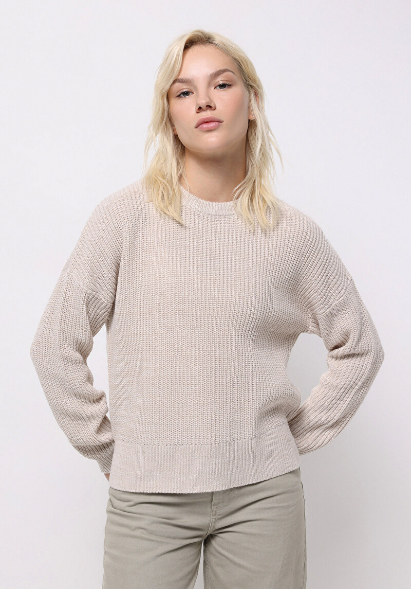 Regular Fit Yuvarlak Yaka Çizgili Kadın Ekru Kazak