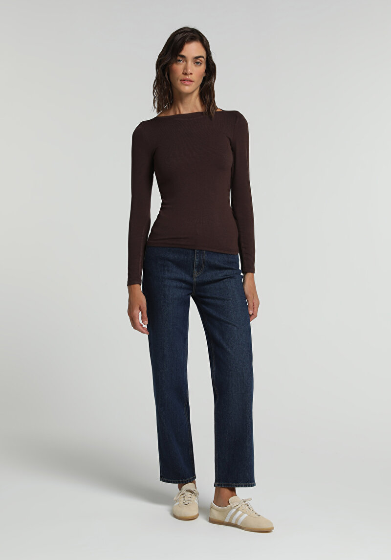 Slim Fit Kayık Yaka Düz Kadın Kahverengi Uzun Kol Tişört