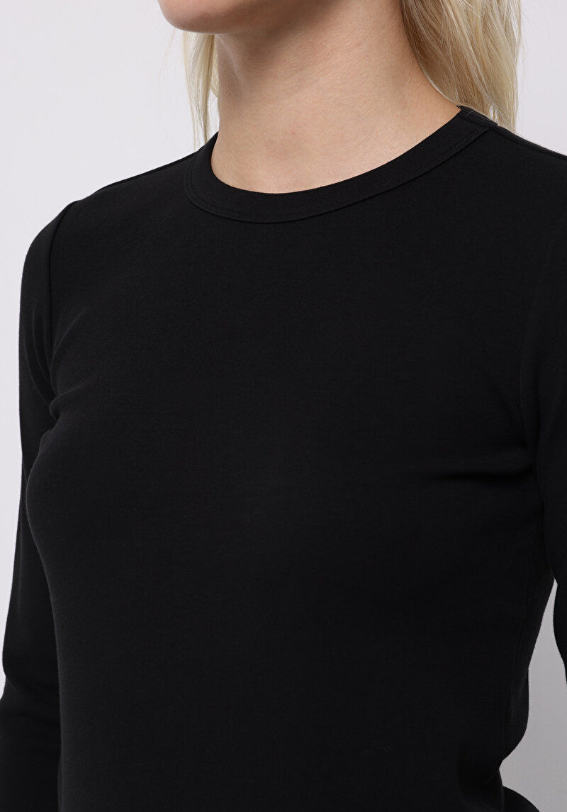 Slim Fit Yuvarlak Yaka Düz Kadın Siyah Uzun Kol Tişört