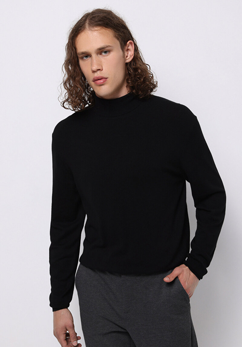 Regular Fit Turtle Neck Jakarlı Erkek Siyah Kazak