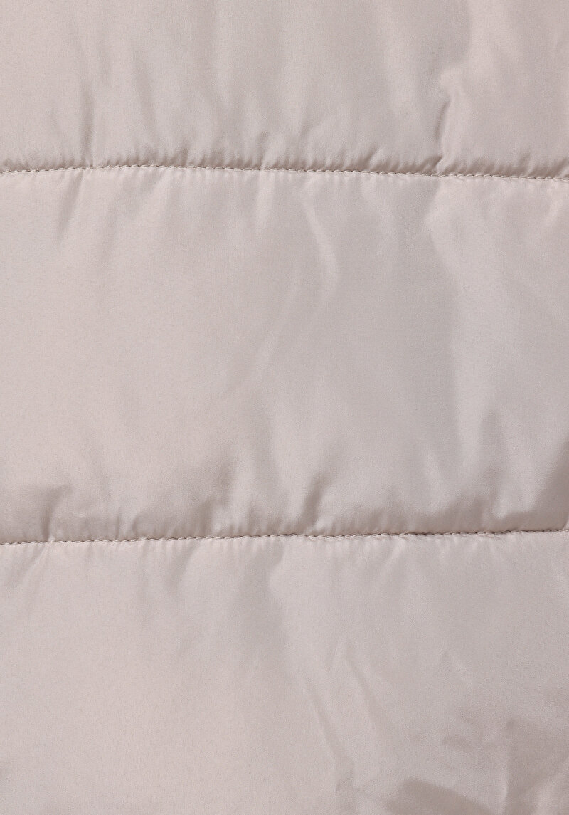 Regular Fit Kapüşonlu Fermuarlı Astarlı Suya Dayanıklı Kadın Ekru Yelek