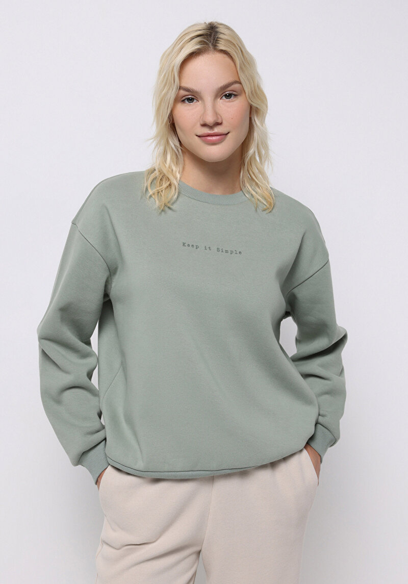 Regular Fit Yuvarlak Yaka Baskılı Kadın Yeşil Sweatshirt