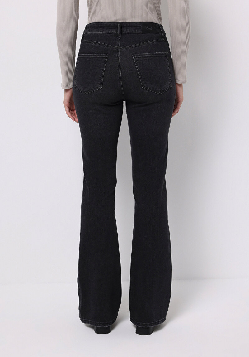 Regular Fit Kadın Siyah Jean Pantolon
