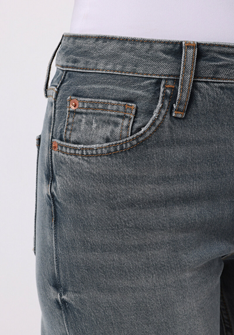Regular Fit   Kadın Gri Jean Pantolon