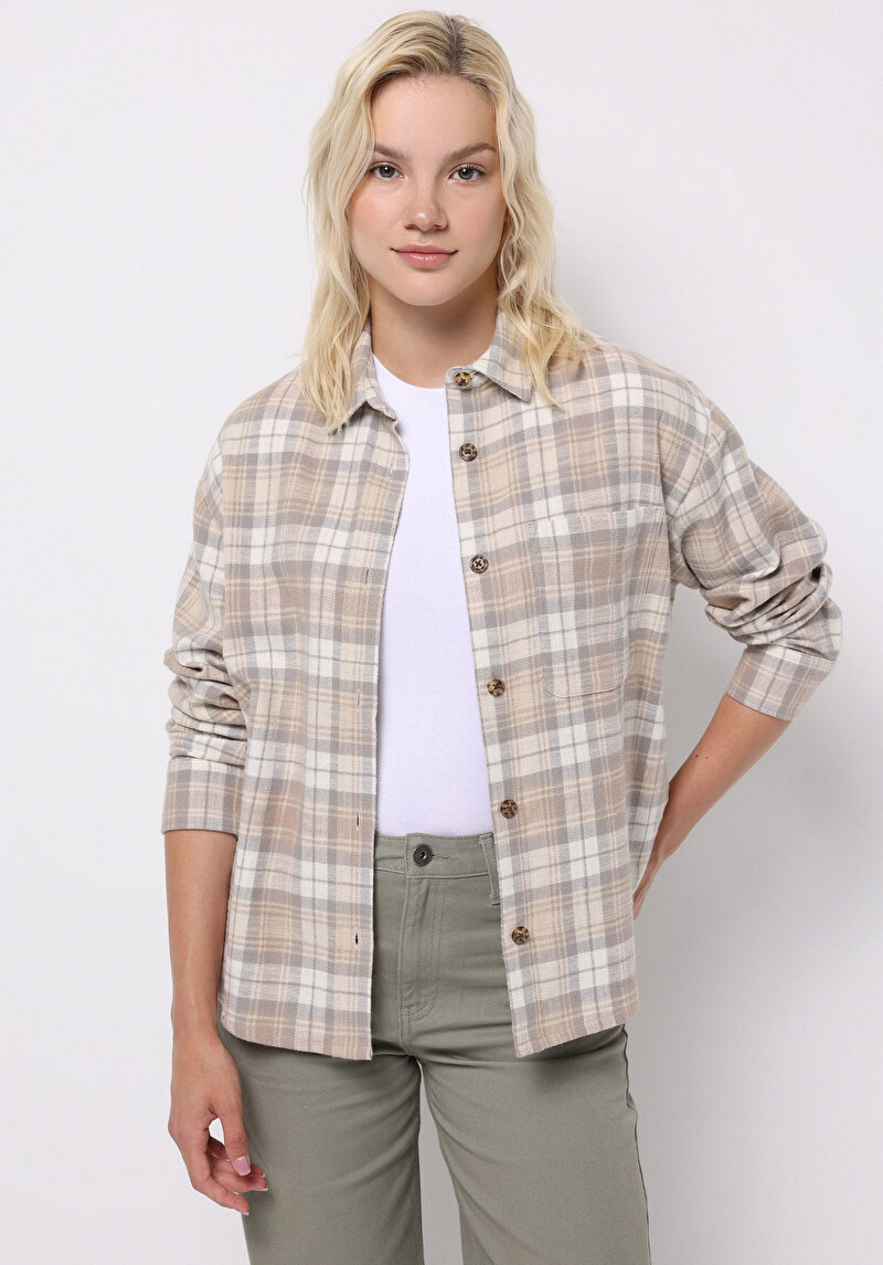 Regular Fit Shirt Neck Ekoseli Kadın Bej Uzun Kol Gömlek