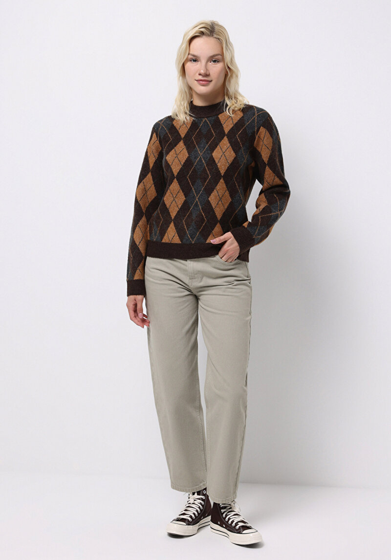 Regular Fit Yuvarlak Yaka Baskılı Kadın Kahverengi Kazak