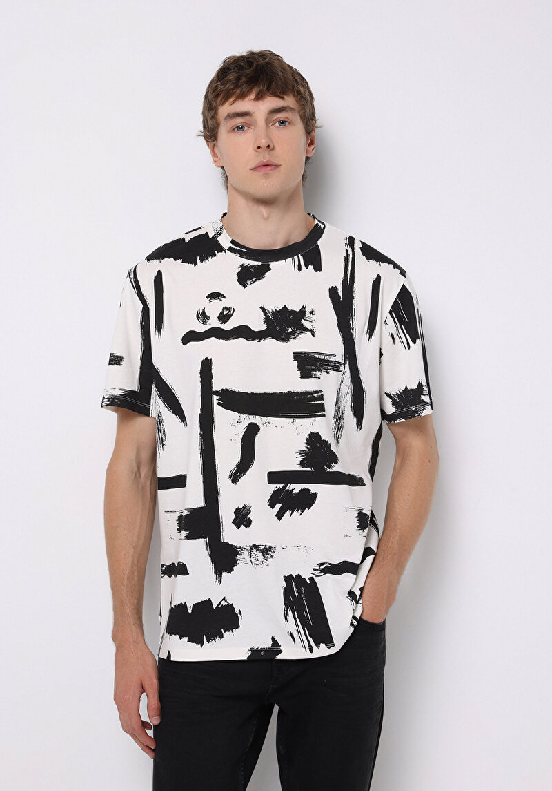 Comfort Fit Yuvarlak Yaka Baskılı Erkek Beyaz Kısa Kol Tişört