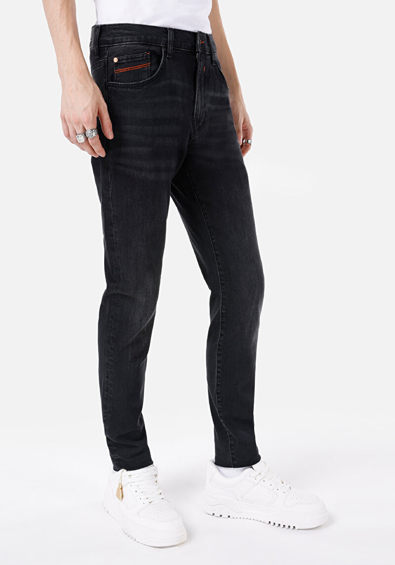 Skinny Fit Düşük Bel Dar Paça Erkek Siyah Jean Pantolon
