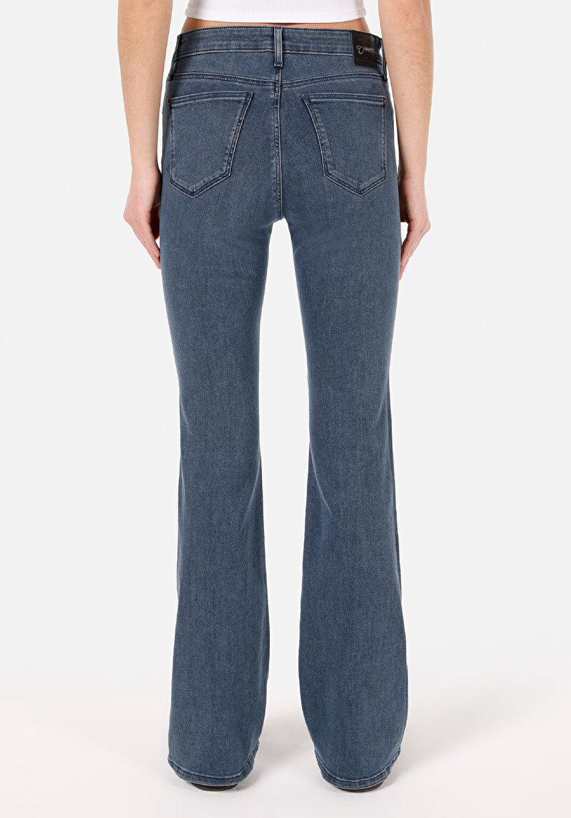 Slim Fit   Kadın Koyu İndigo Jean Pantolon