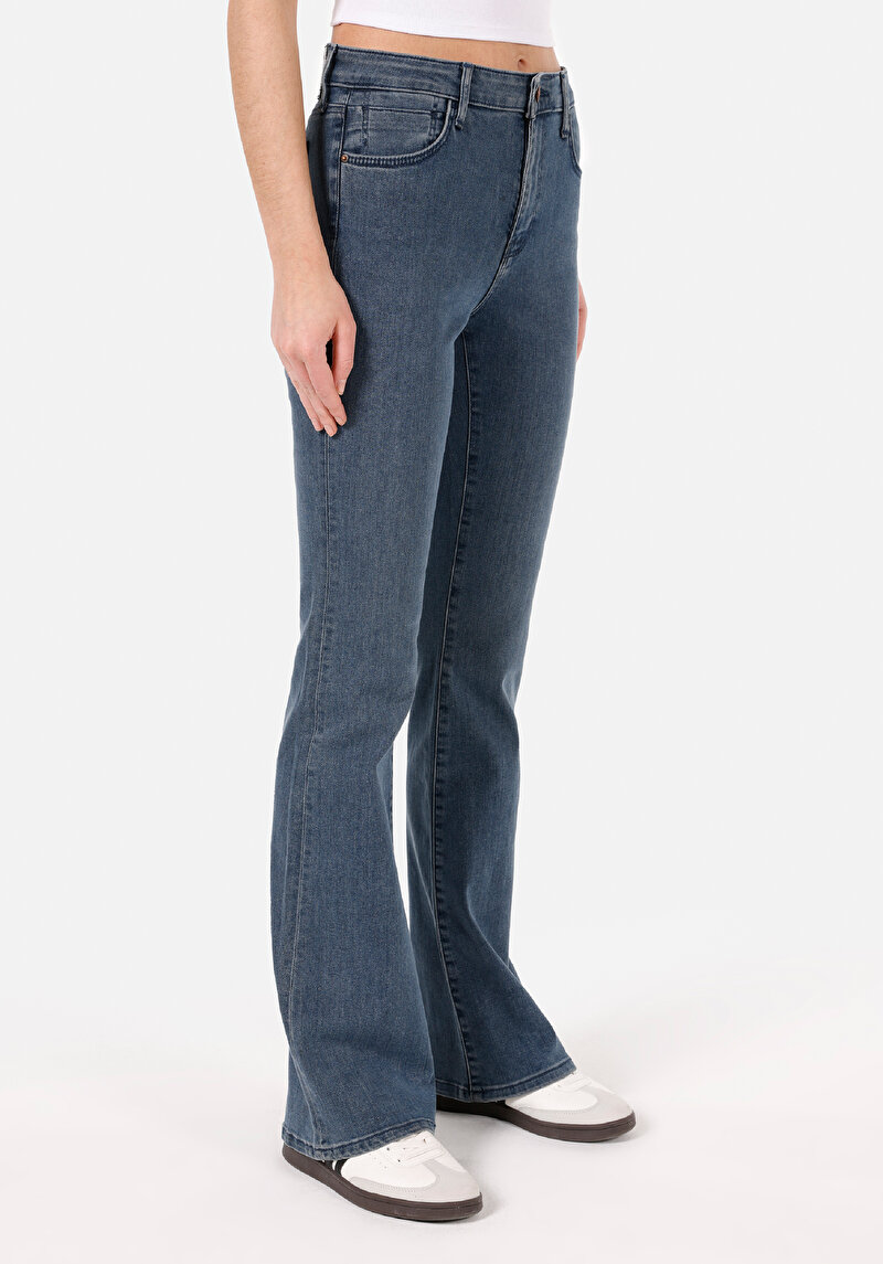 Slim Fit   Kadın Koyu İndigo Jean Pantolon