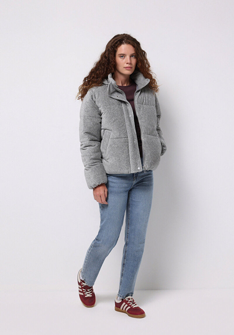 Regular Fit Kapüşonlu Fermuarlı Astarlı Kadın Gri Mont