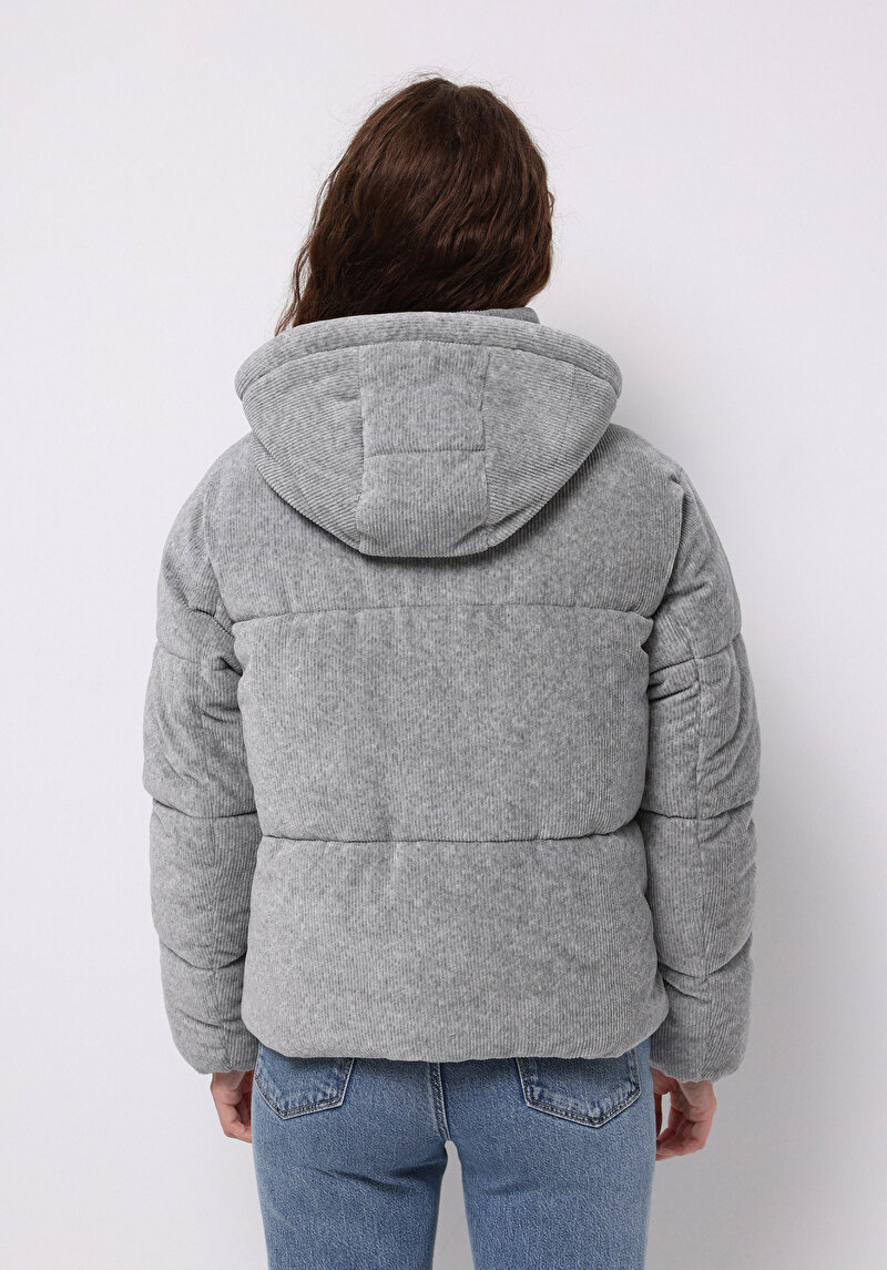 Regular Fit Kapüşonlu Fermuarlı Astarlı Kadın Gri Mont