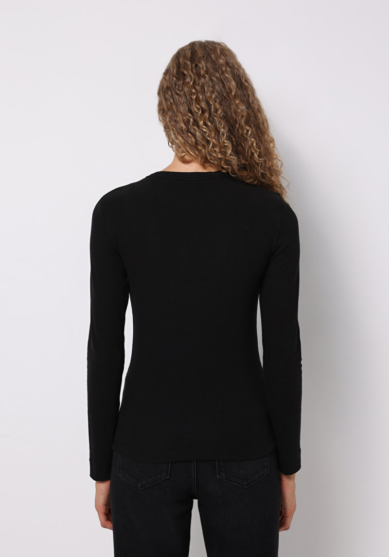 Slim Fit Yuvarlak Yaka Düz Kadın Siyah Uzun Kol Tişört