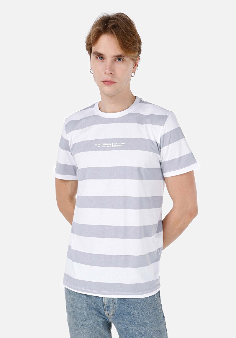 Regular Fit Yuvarlak Yaka Pamuklu Çizgili Cepsiz Erkek Gri Kısa Kol Tişört