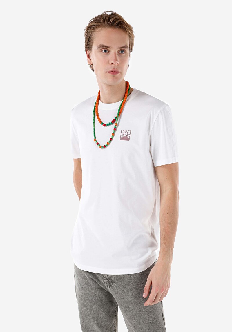 Comfort Fit Yuvarlak Yaka Düz Erkek Beyaz Kısa Kol Tişört