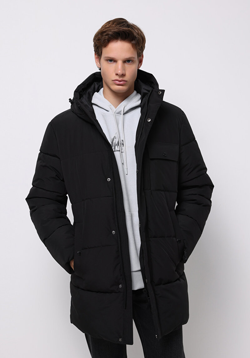 Regular Fit     Erkek Siyah Kaban