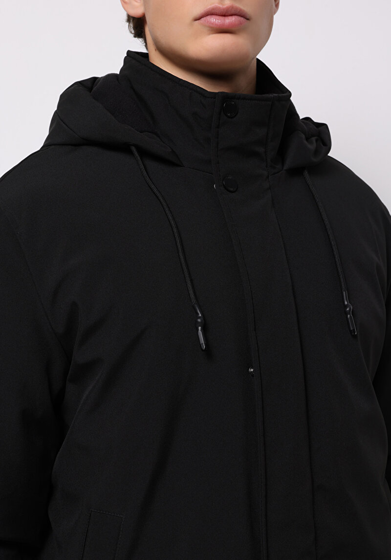 Regular Fit Erkek Siyah Kaban