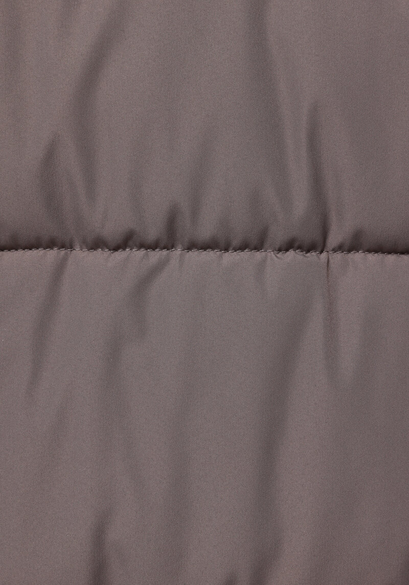 Regular Fit Kapüşonlu Fermuarlı Astarlı Suya Dayanıklı Kadın  Kaban