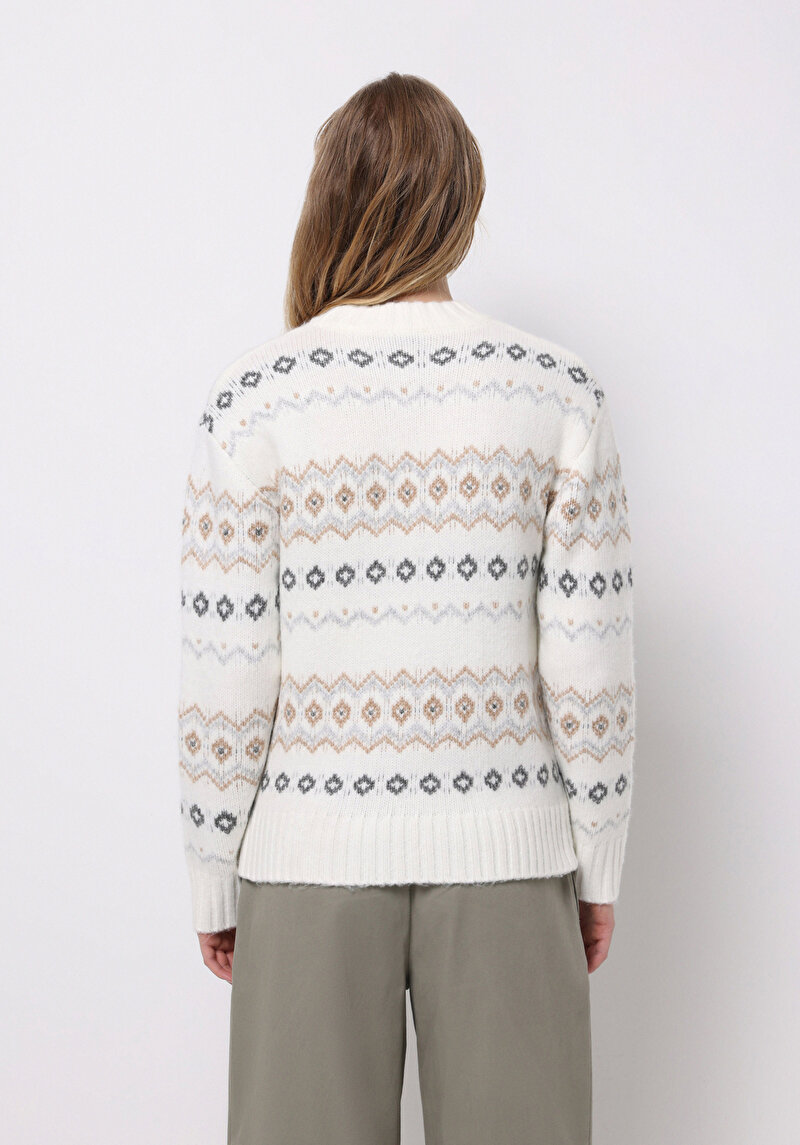 Regular Fit Yuvarlak Yaka Baskılı Kadın Çok Renkli Kazak