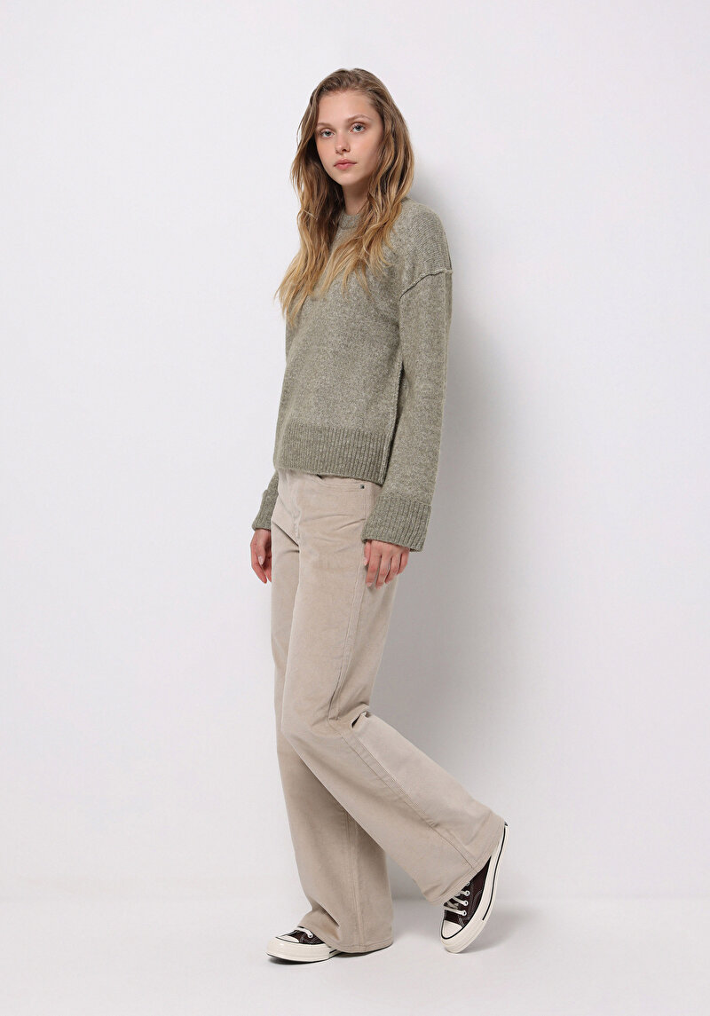 Regular Fit Yuvarlak Yaka Düz Kadın Yeşil Kazak