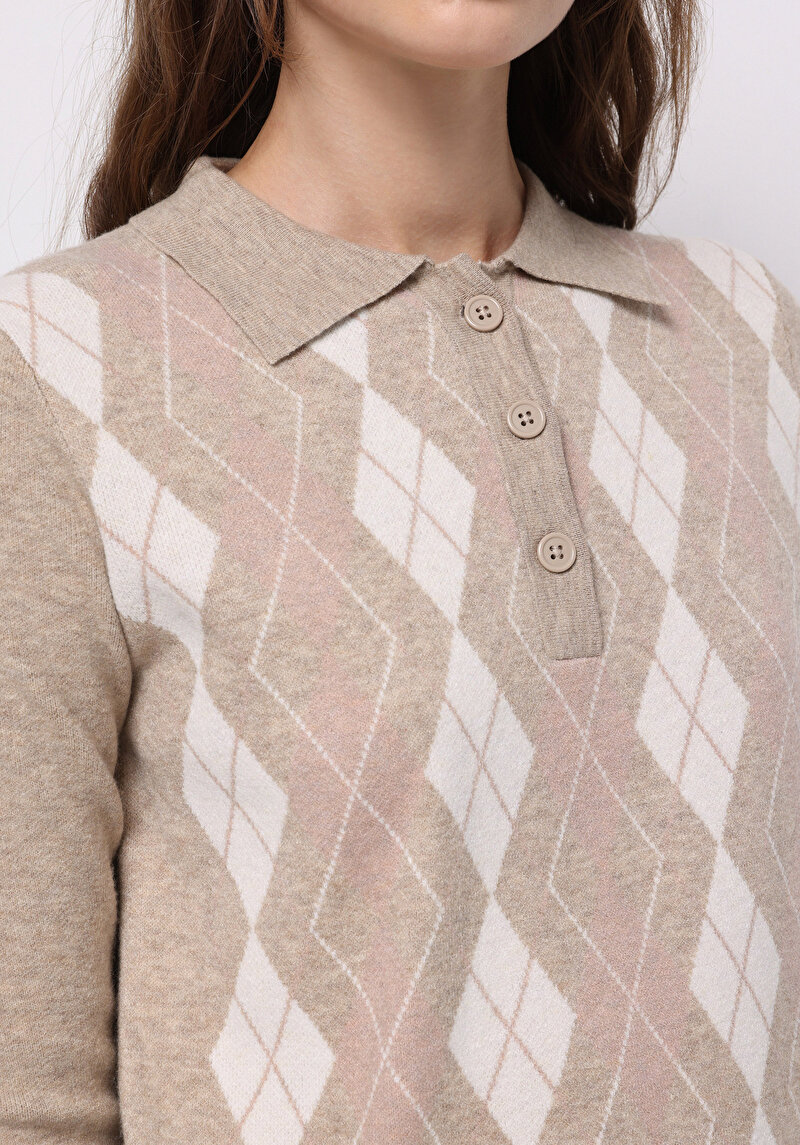 Regular Fit Polo Yaka Baskılı Kadın Bej Kazak