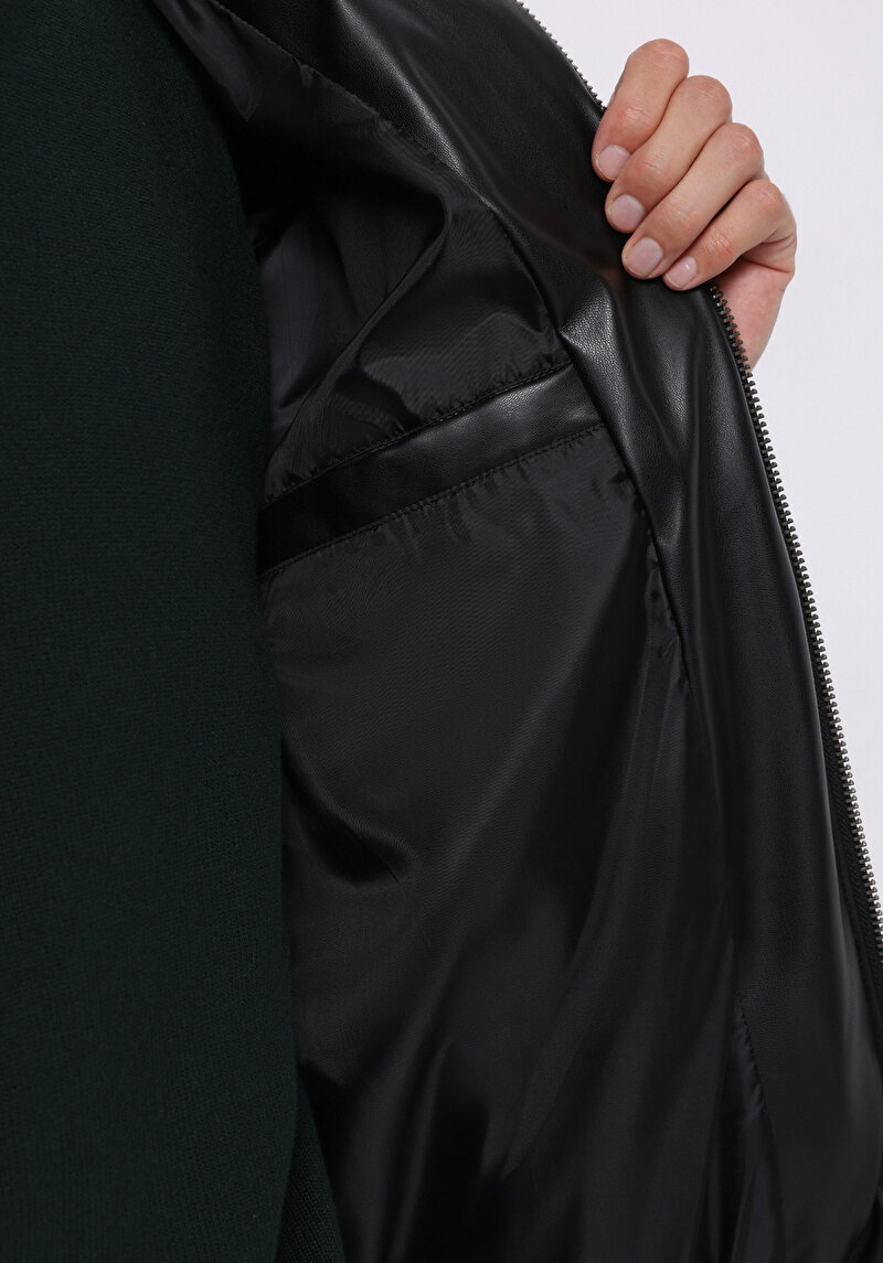 Regular Fit     Erkek Siyah Mont Pu