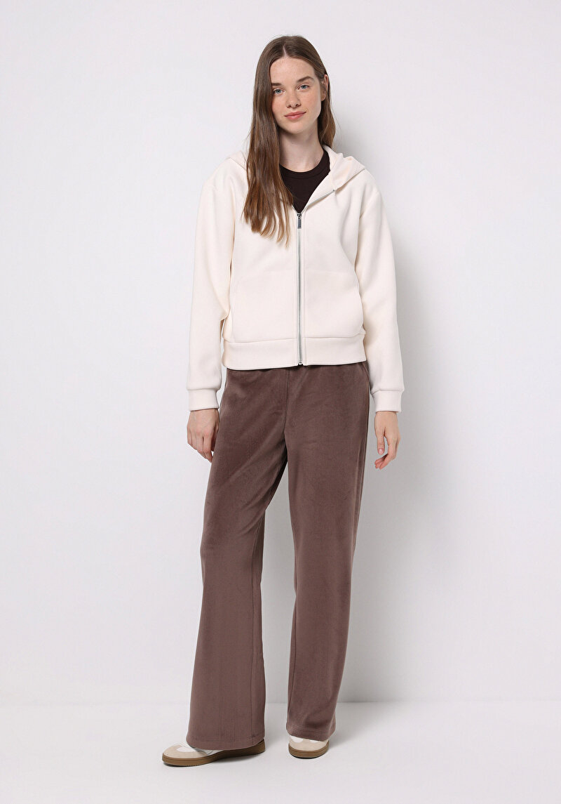 Regular Fit Kapüşonlu Düz Kadın Beyaz Sweatshirt