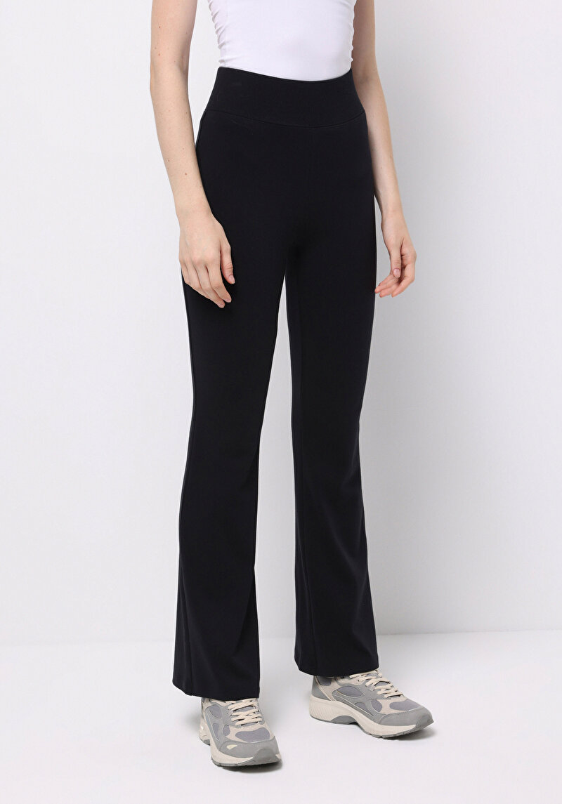 Slim Fit Kadın Siyah Örme Tayt