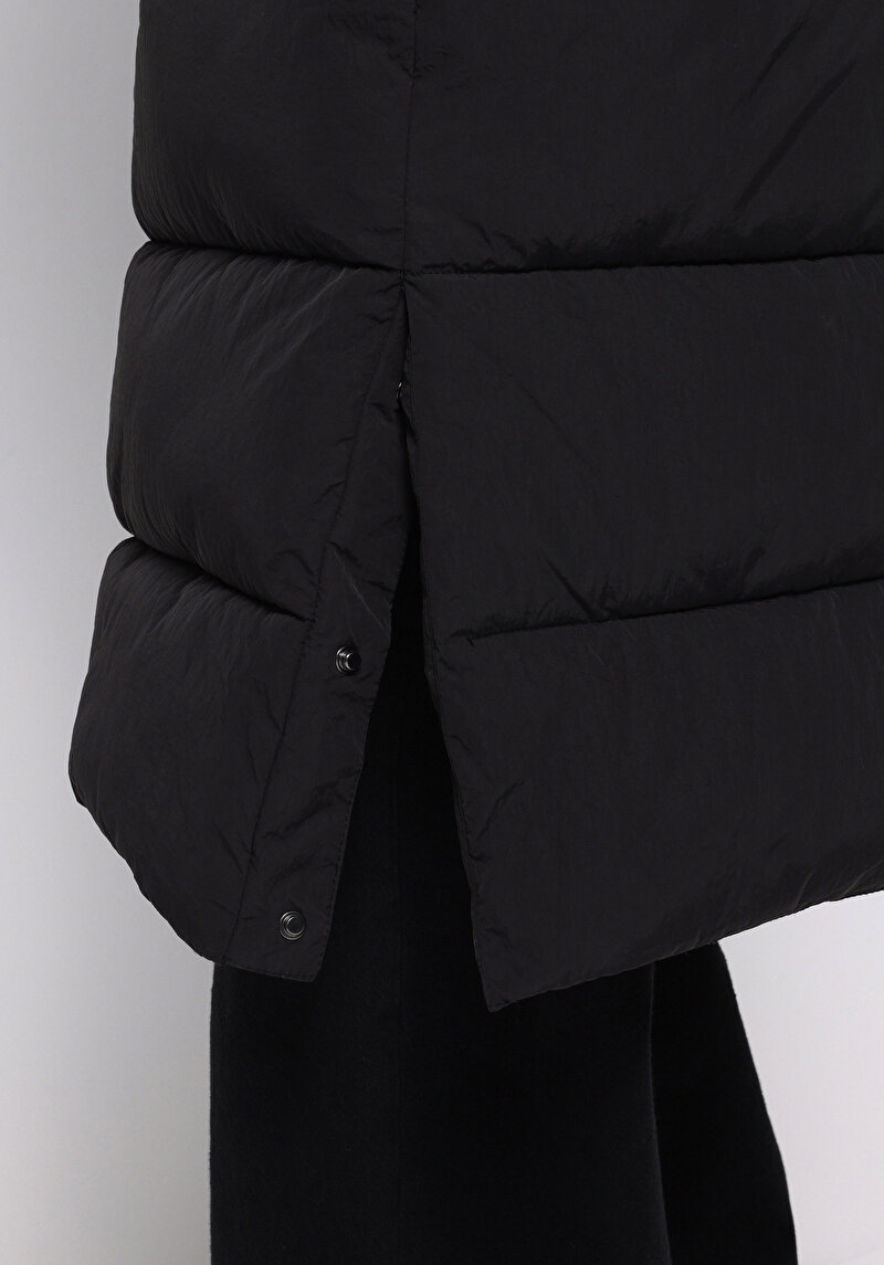 Regular Fit Kapüşonlu Fermuarlı Astarlı Suya Dayanıklı Kadın Siyah Kaban